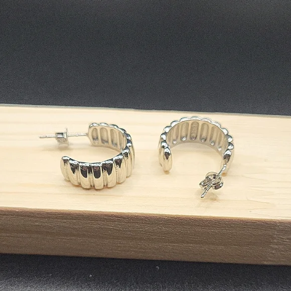 Elegant Silver Hoop Earrings - Picture 2 of 4